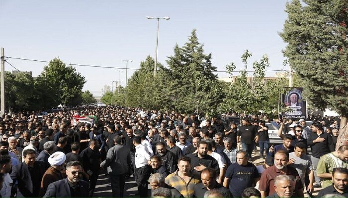 تشییع پیکر خادم الحسین حاج علی اکبر انصاری