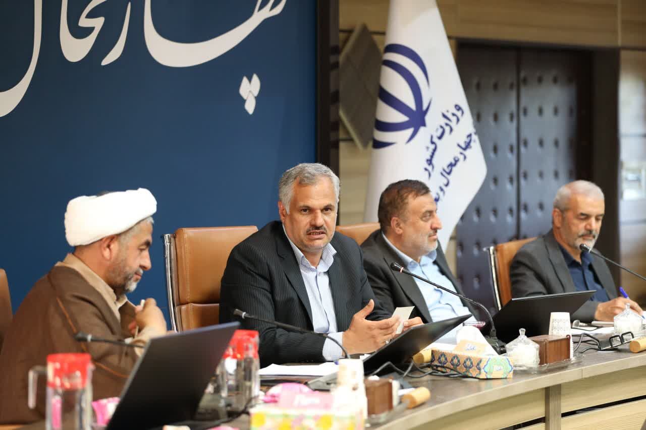 معاون استاندار چهارمحال و بختیاری: برنامه‌های فرهنگی در پیاده‌روی اربعین تقویت شود