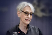Die iranische Nukleartechnologie lässt sich nicht durch Bomben auslöschen. – Wendy Sherman