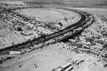 IRNA publica una serie de fotografías nunca antes vistas del funeral más grande del mundo