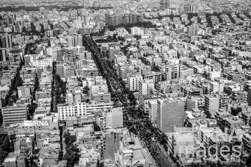 IRNA publica una serie de fotografías nunca antes vistas del funeral más grande del mundo