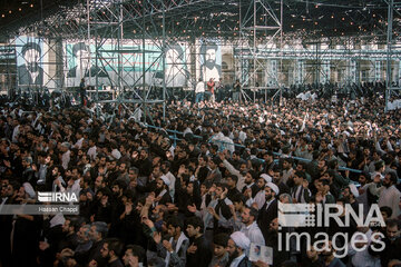 حضور رهبر انقلاب در سی و پنچ مراسم سالگرد رحلت امام خمینی (ره)
