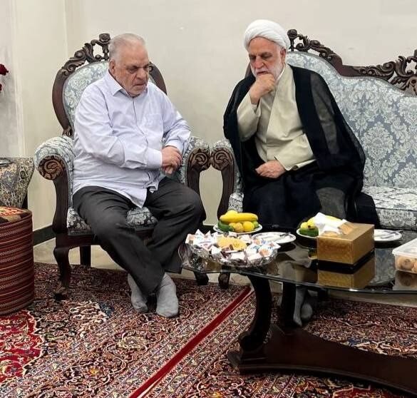 حضور رئیس قوه قضاییه در منزل «عزت‌الله مطهری» از مبارزان شاخص دوران انقلاب
