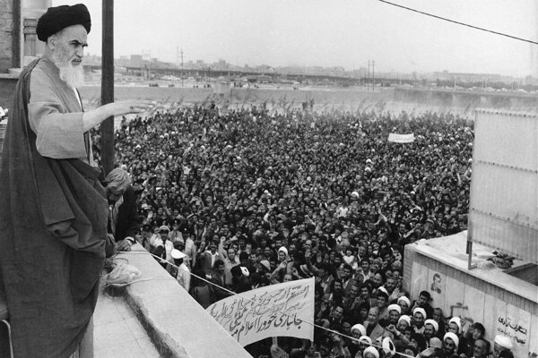 Bir Millətin Yası: İmam Xomeyninin Əbədi Səfəri