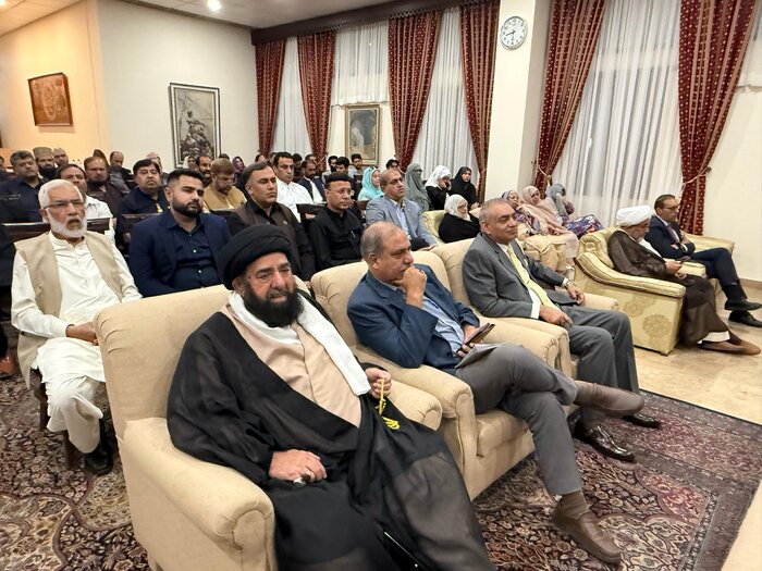 بزرگداشت ارتحال امام (ره) در اسلام‌آباد / امام در مبارزه با استکبار «ما توانیم» را آموخت