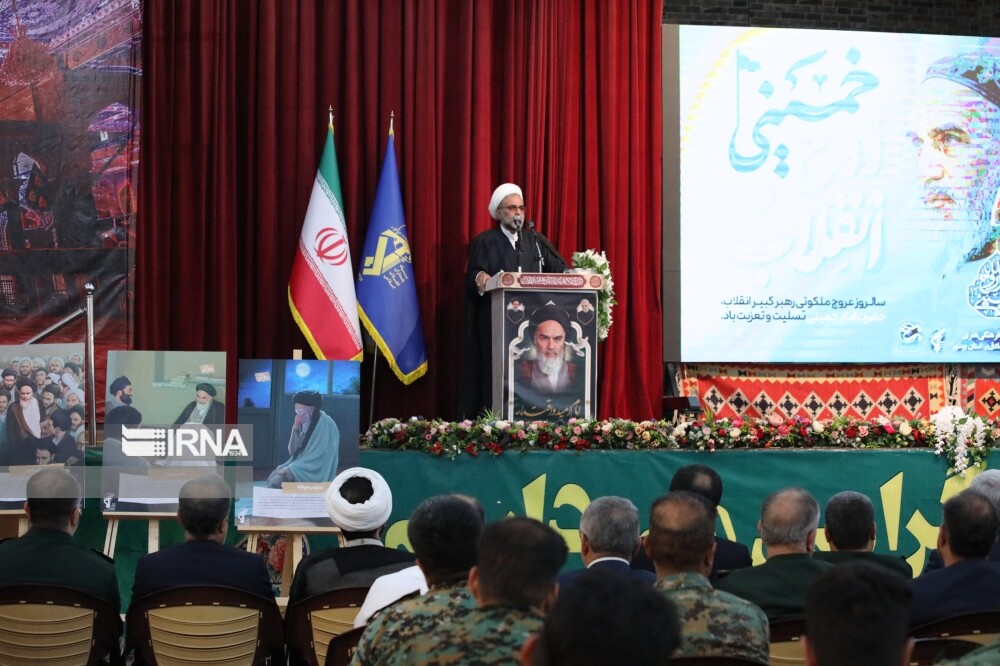 نماینده مجلس خبرگان تهران: بازتعریف شخصیت و مکتب امام (ره) برای نسل معاصر ضروری است