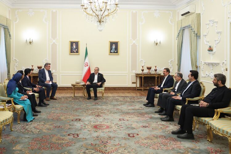 پزشکیان:بیش از همیشه، به روابط سازنده بر مبنای احترام متقابل نیاز داریم