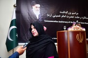 بانوی اندیشمند پاکستانی: بصیرت امام خمینی(ره) شکست دشمنان اسلام را رقم زد