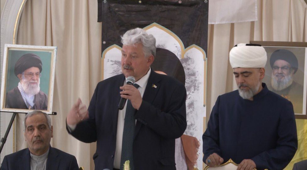 بزرگداشت امام خمینی (ره) به ابتکار دو چهره مسیحی و اهل تسنن در مسکو