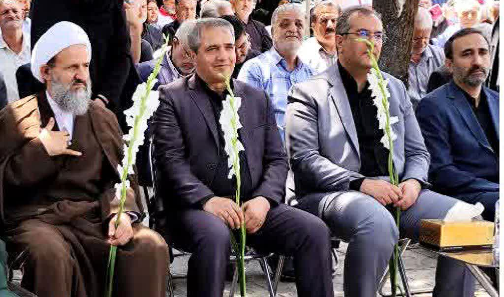 محل شهادت کفن‌پوشان قیام ۱۵ خرداد دشت ورامین گلباران شد