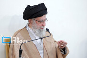Les gouvernements musulmans doivent bloquer toutes les voies d'aide au régime sioniste (l’ayatollah Khamenei)