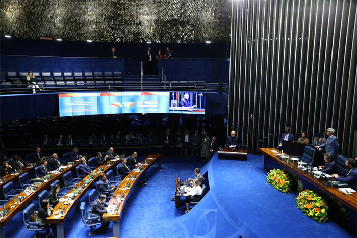 مواضع جالب اعضای بریکس درباره دیکتاتوری ترامپ و تقویت ارزهای محلی در مقابل دلار