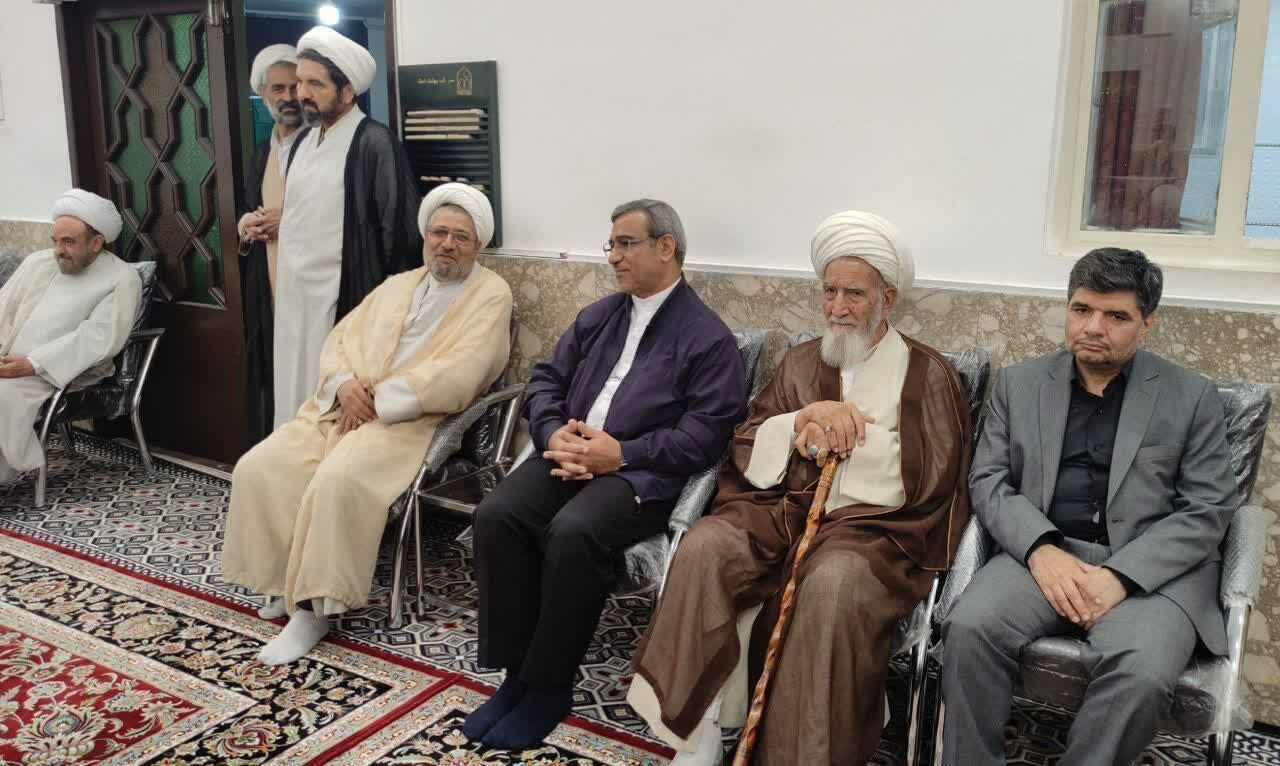 حضور استاندار خراسان رضوی در آیین ارتحال امام‌خمینی (ره)
