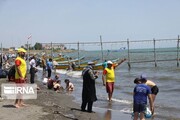 جزئیات نجات جان ۲۵ نفر از خطر غرق‌شدگی در سواحل مازندران