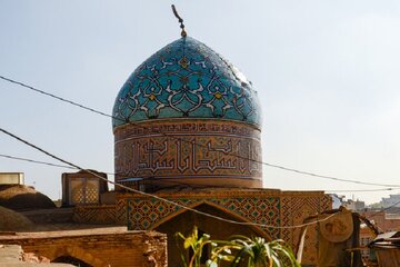 مرمت گنبد امامزاده اسماعیل اصفهان آغاز شد