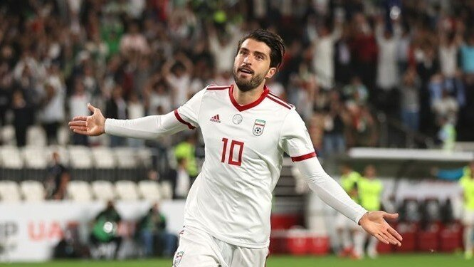 بازی برای پرچم؛ نبرد یوزها با ارتش انضباط در بازی حیثیت و غرور