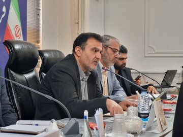 فرماندار ویژه کاشان:شهرداری به هوشمندسازی مدارس شهر کمک کند