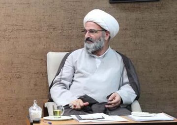 نماینده ولی فقیه در سمنان: ارتباط محکم مردم و مسوولان دشمنان را ناامید می‌کند