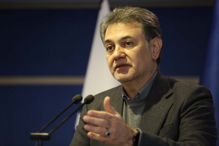 مسیر پُر پیچوخم داروهای تک نسخهای