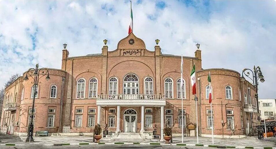 شهردار: ۸۲ فرصت سرمایه‌گذاری برای همراهی بخش خصوصی در ارومیه معرفی شد