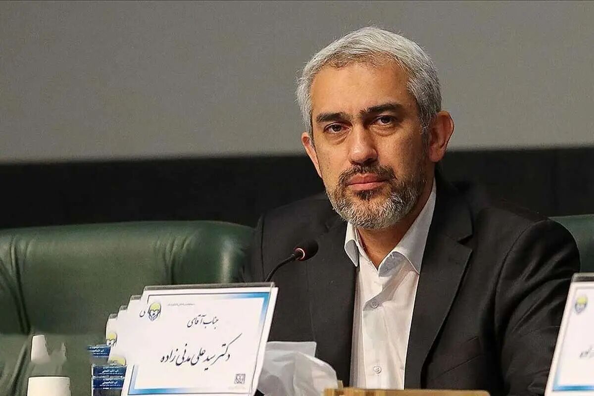 مدنی‌زاده برای نخستین بار در جلسه شورای مع...