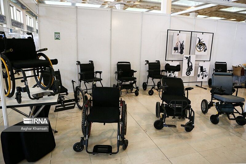 پرداخت کمک‌هزینه تأمین وسایل توانبخشی به افراد دارای معلولیت