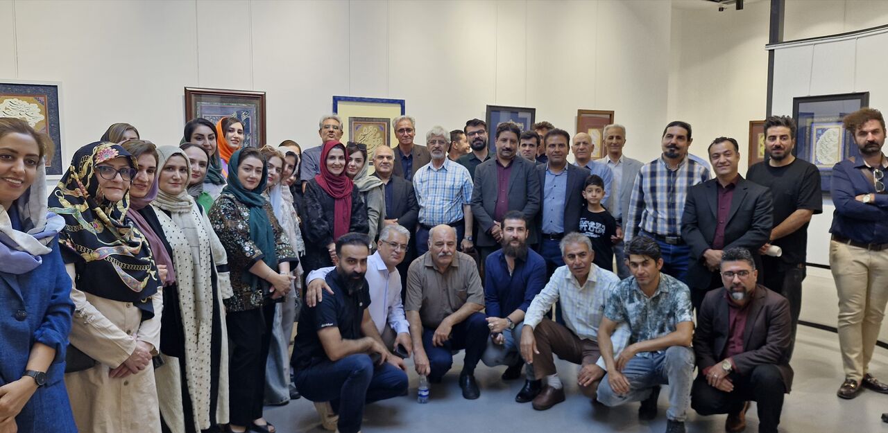 برپایی نمایشگاه شکسته‌نویسان معاصر در نگارخانه سرو شیراز