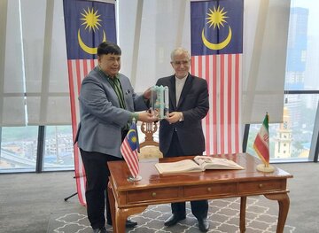 درخواست مالزی برای ساخت برنامه‌های تلویزیونی مشترک با ایران