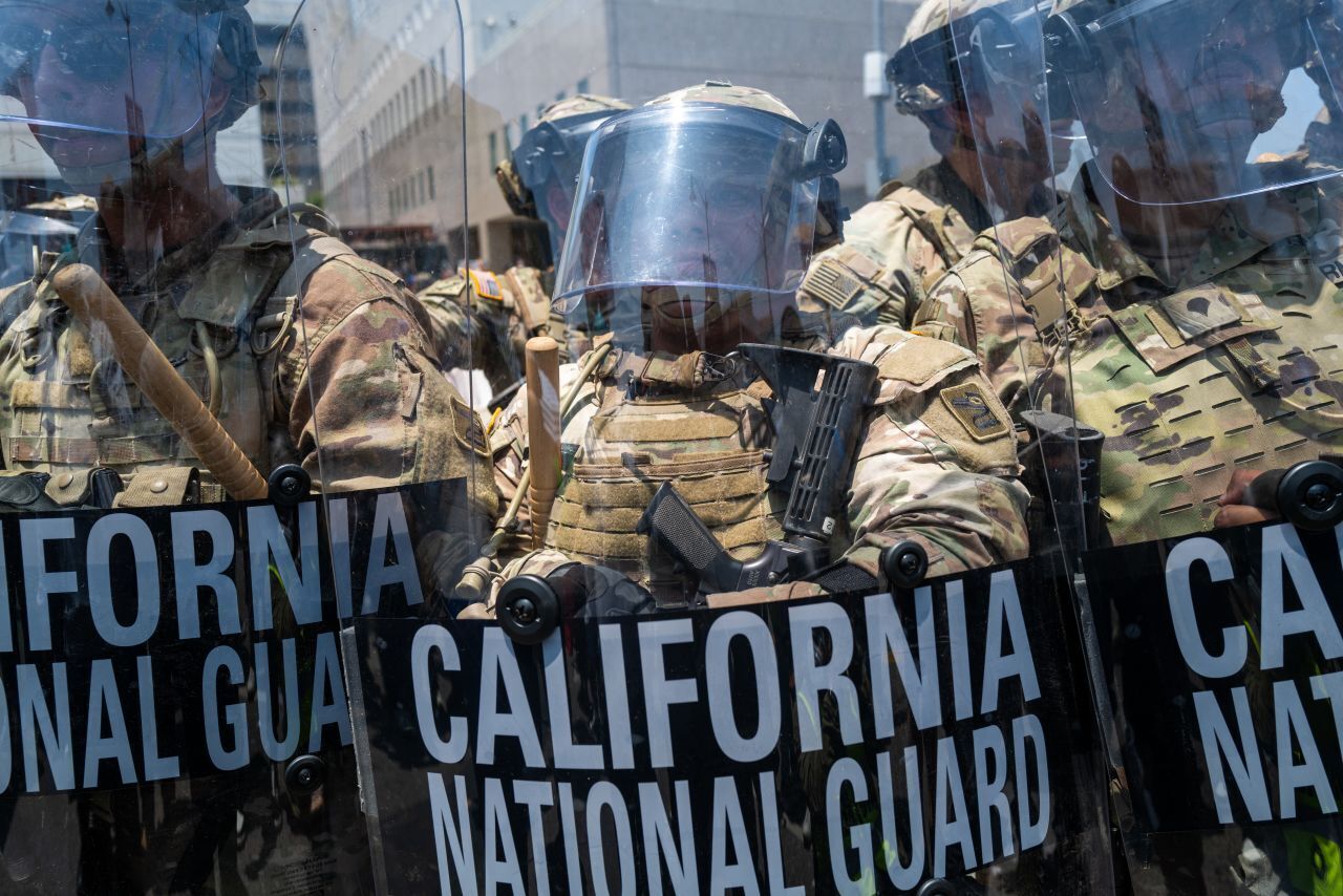 Protests in Los Angeles lead to clashes and arrests