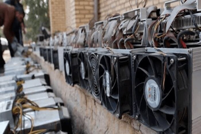 مزرعه بزرگ استخراج رمز ارز در گلوگاه کشف شد