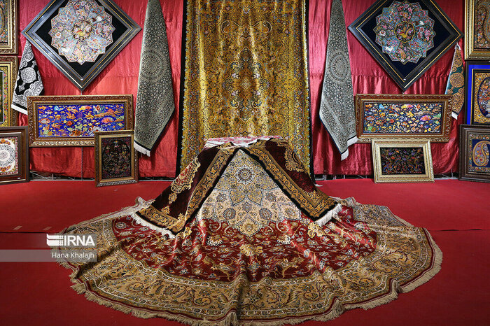 مادرِ گره‌ها