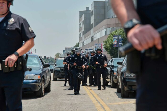 روایت تصویری از چهارمین روز اعتراضات مهاجرتی در آمریکا