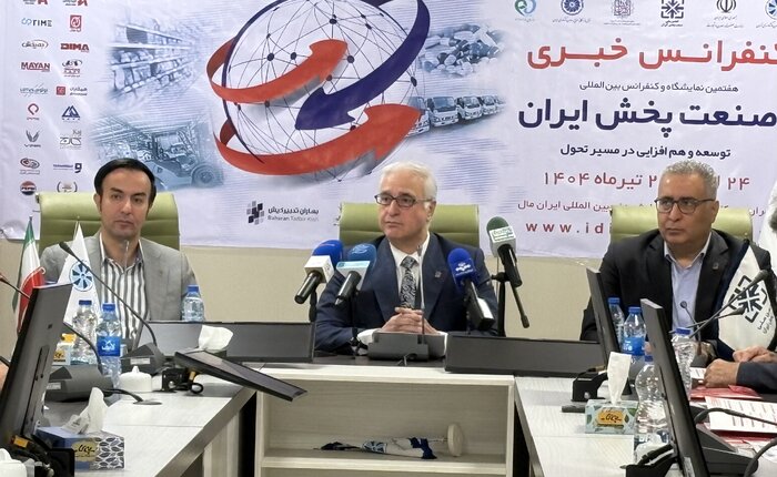 استراتژی وزارت صمت حرکت به سمت شرکتهای بزرگ توزیعکننده است