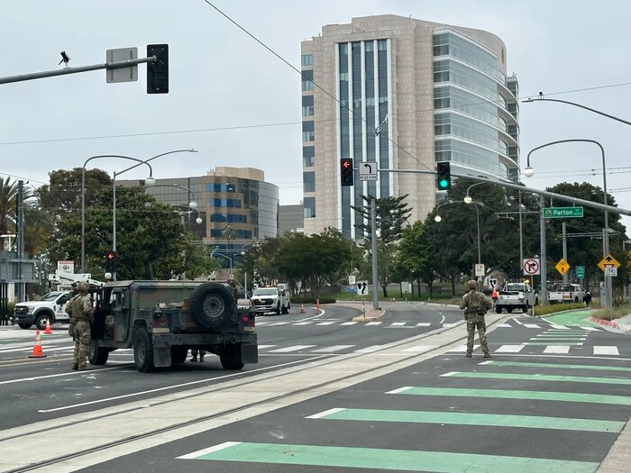 هرج و مرج در لسآنجلس؛ کنگره پنتاگون را فراخواند؛ دفاع وزیر دفاع ترامپ از اعزام گارد ملی