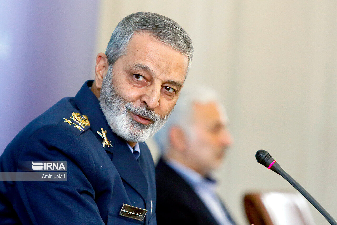 İran Ordusu Komandanı: İttilaat Nazirliyinin nailiyyəti sionist rejimin üzünə bir sillədir İran Ordusu Komandanı: İttilaat Nazirliyinin nailiyyəti sionist rejimin üzünə bir sillədir