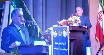 معاون استاندار فارس: رضایت مردم، ملاک عمل انقلابی است