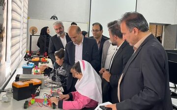 راه‌اندازی مرکز آموزش هوش مصنوعی در ایلام همزمان با سفر پزشکیان
