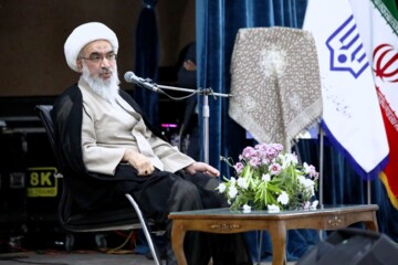امام جمعه بوشهر خواستار جبران عقب افتادگی زیرساخت‌های آموزشی در این استان شد