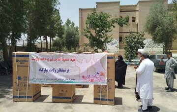 ۹ دستگاه یخچال به مددجویان کمیته امداد خاش اهدا شد