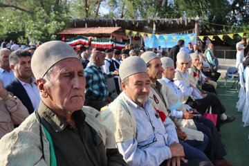 رئیس سازمان امور عشایر ایران: جامعه عشایری نماد هویت ایرانی-اسلامی است