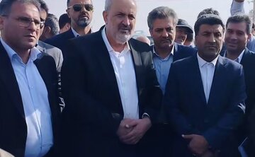 فیلم| استقبال مردم دهلران از وزیر نیرو