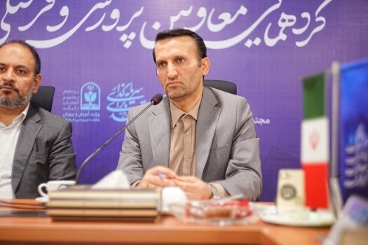 نیروی انسانی را باید متناسب با جمعیت دانش‌آموزان تامین کنیم