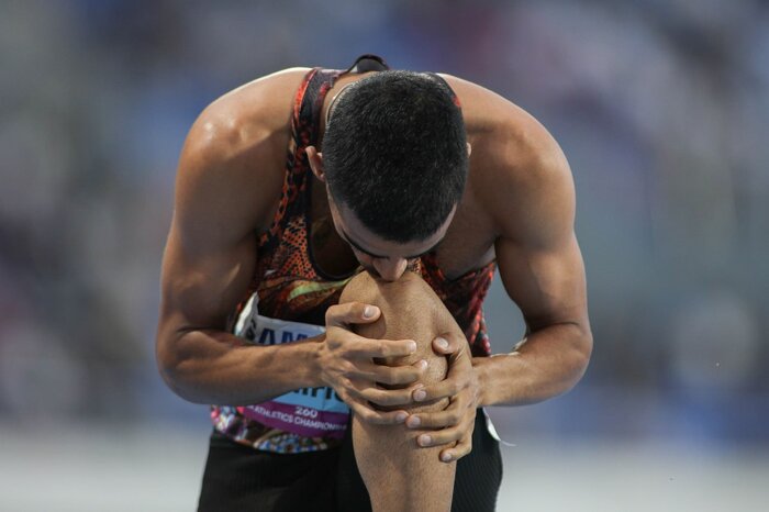 دونده نقرهای آسیا: یک ثانیه تا طلای هانگژو فاصله داشتم/ احسان حدادی کار بزرگی کرد