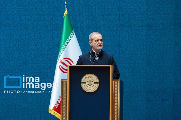 Pezeshkian: No hemos puesto esperanzas en EEUU para resolver problemas de Irán