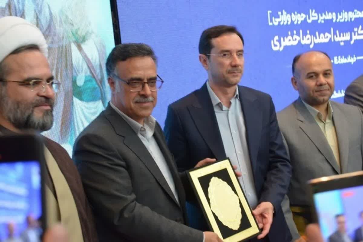 مشاور وزیر علوم: دانشگاه نسبت به نیازهای جامعه مسئول است مشاور وزیر علوم: دانشگاه نسبت به نیازهای جامعه مسئول است