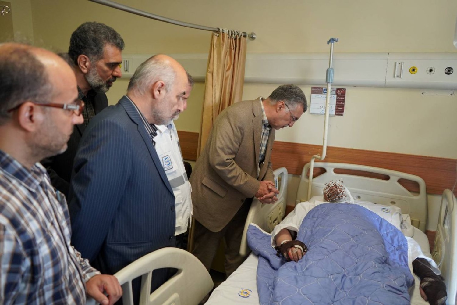 ارائه خدمات درمانی به بیش از ۸۰۰ مصدوم حملات تروریستی رژیم صهیونی در بیمارستان‌ها