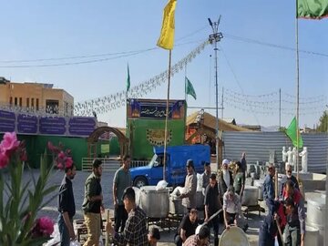 مسجد جامع پایین شهر بیرجند پای کار غدیر در چهار راه انقلاب