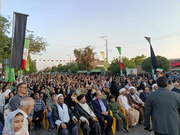 فیلم/برگزاری جشن راهپیمایی غدیر در قزوین با شعار "ایران ذولفقار علی"