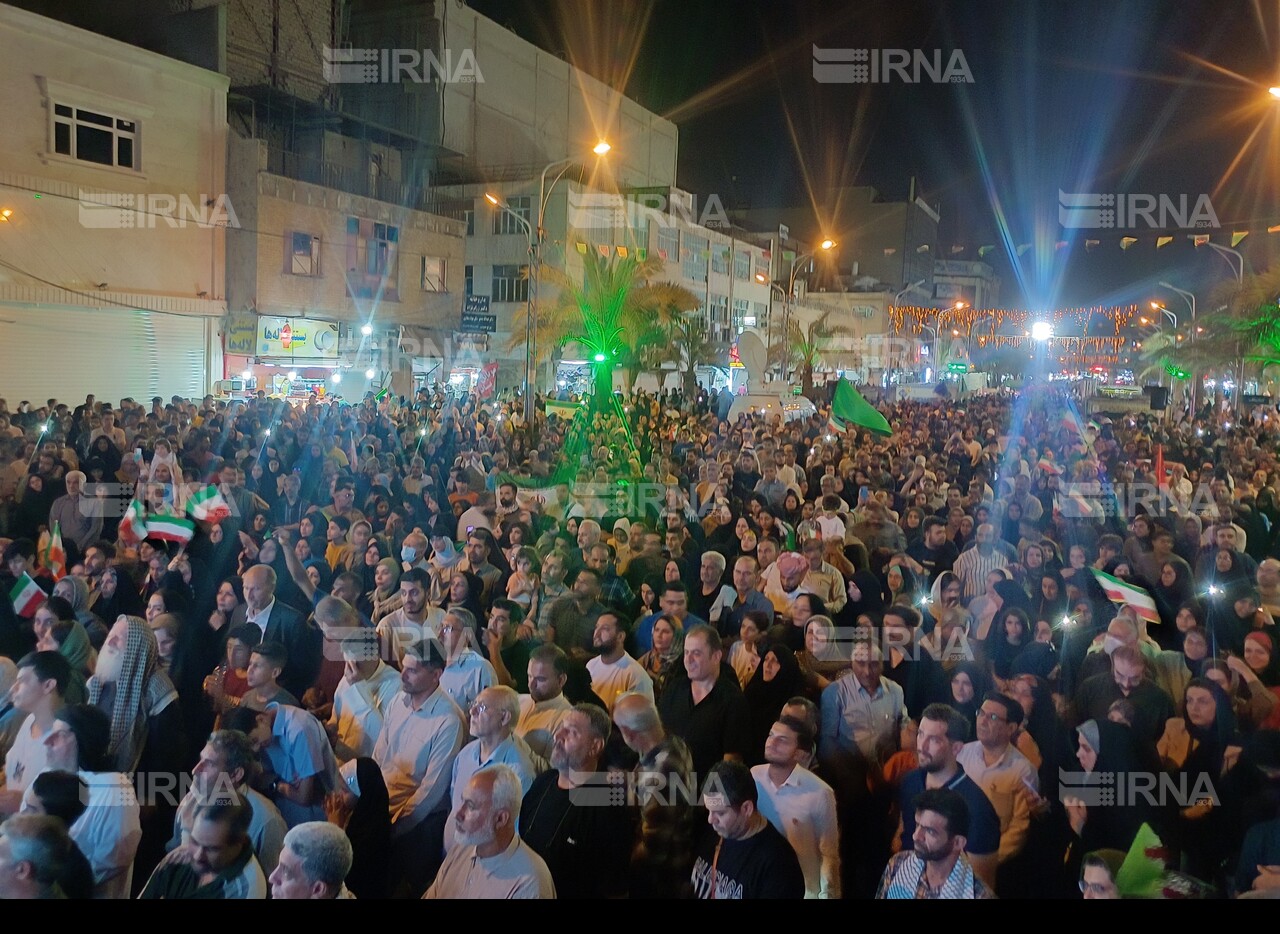 فیلم| جشن غدیر اهواز؛ حمایت از وعده صادق سه