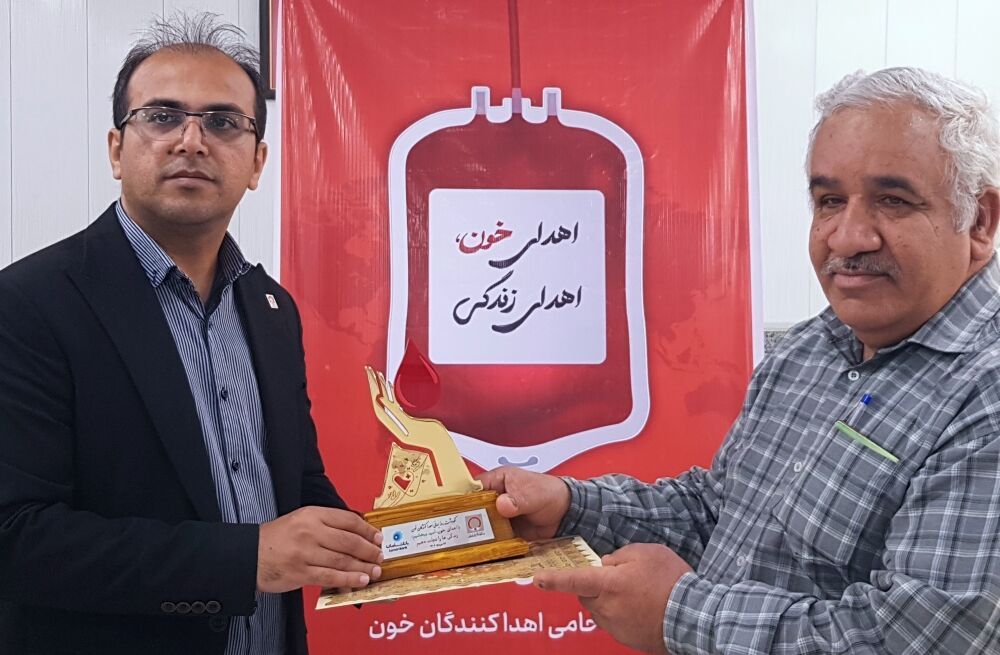 اهدا کنندگان خون دربوشهر به بیش از ۲۶ هزار نفر جان دوباره بخشیدند اهدا کنندگان خون دربوشهر به بیش از ۲۶ هزار نفر جان دوباره بخشیدند